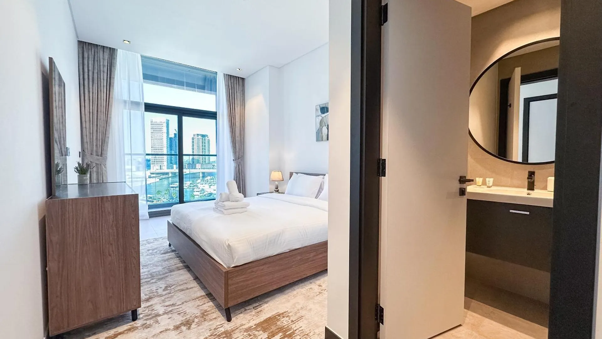 Luxury 1Br In 15 Northside Tower With Canal View 4Ab03 Dubai